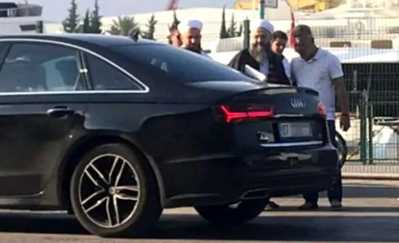 Ahmet Mahmut Ünlü lüks araç hakkında sessizliğini bozdu
