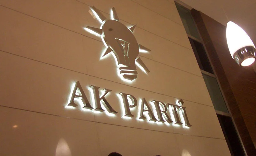 AK Parti'den anket açıklaması: Hiç yüzde 40'ın altına düşmedik