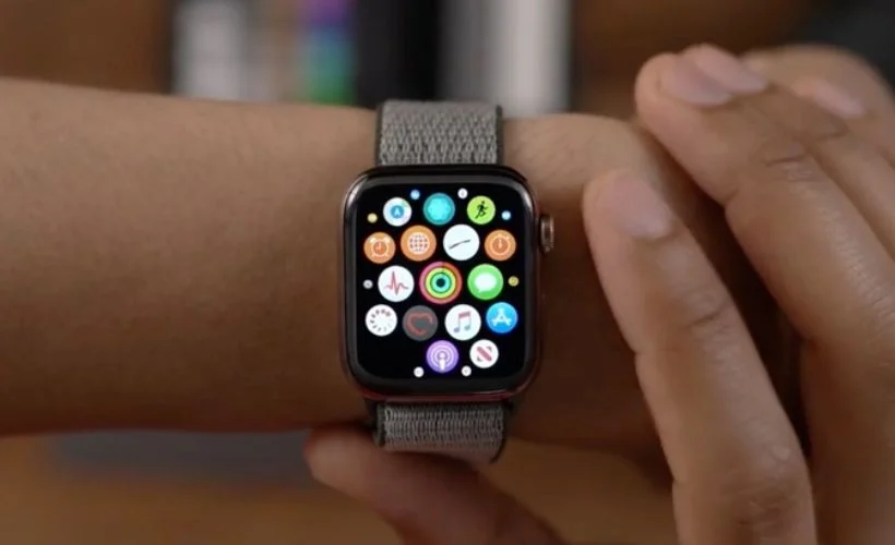 Apple Watch Series 6 fiyatı açıklandı