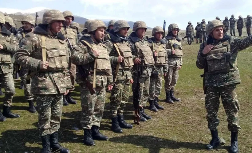 Azerbaycan'da kısmi seferberlik ilan edildi