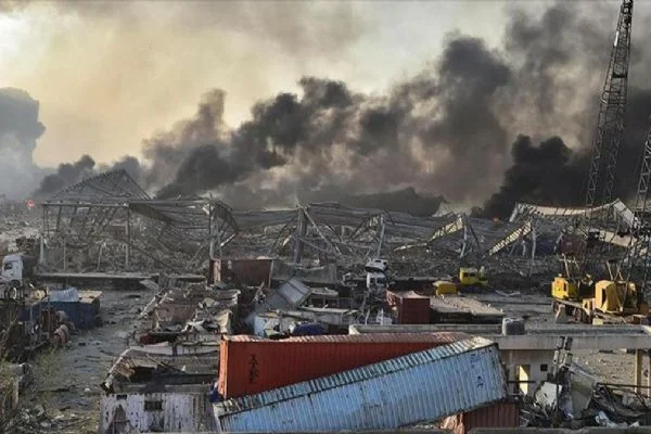 Beyrut'ta patlayıcı madde yüklü 143 konteyner daha bulundu