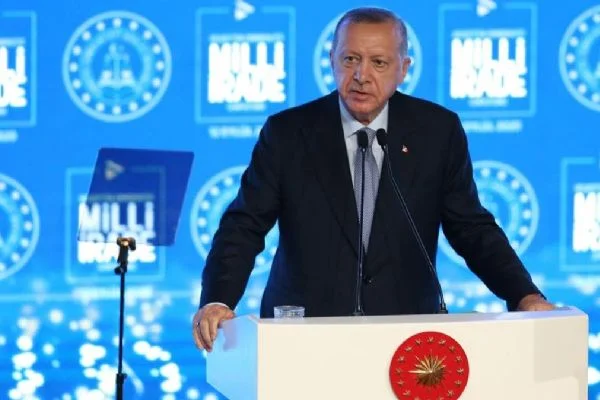 Cumhurbaşkanı Erdoğan: Hiçbir darbe meşru, milli, masum, onurlu değildir