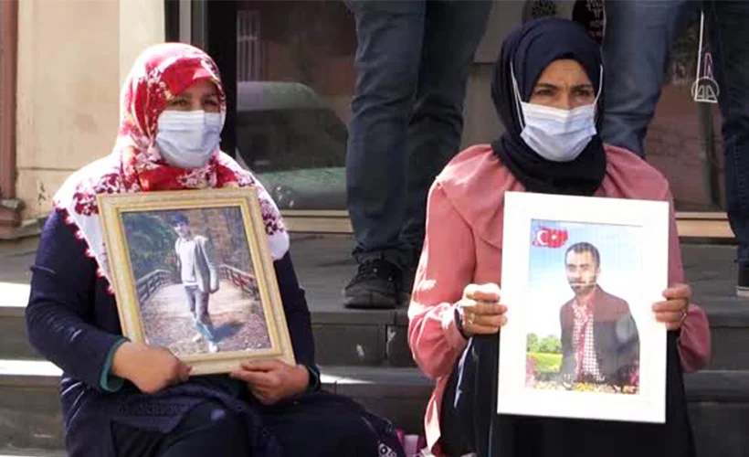 Diyarbakır annelerinin oturma eylemine bir aile daha katıldı
