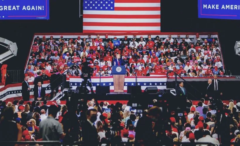 Donald Trump, seçim mitingleri için Covid 19 önlemlerini hiçe sayıyor!