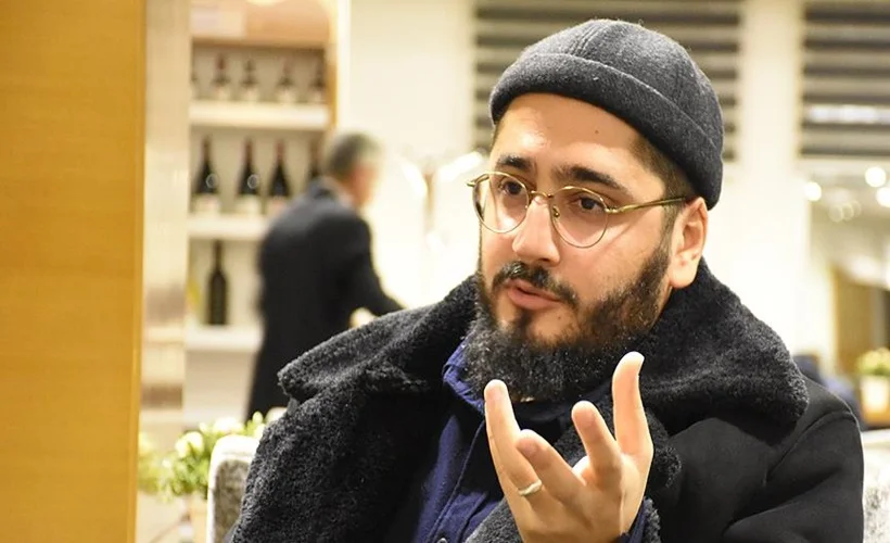 Emre Konuk kimdir?