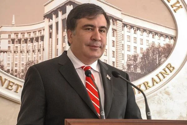 Eski Gürcistan Cumhurbaşkanı Saakaşvili, seçimleri kazanıp başbakan olmayı hedefliyor