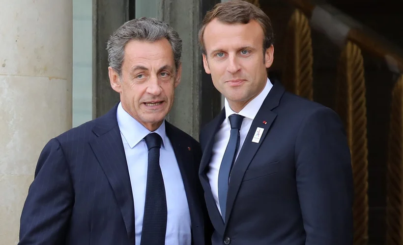 Fransız basını: Macron, Sarkozy'nin etkisinde kalıyor