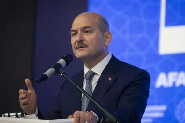 İçişleri Bakanı Soylu, Dereli ve Tirebolu'da incelemelerde bulundu
