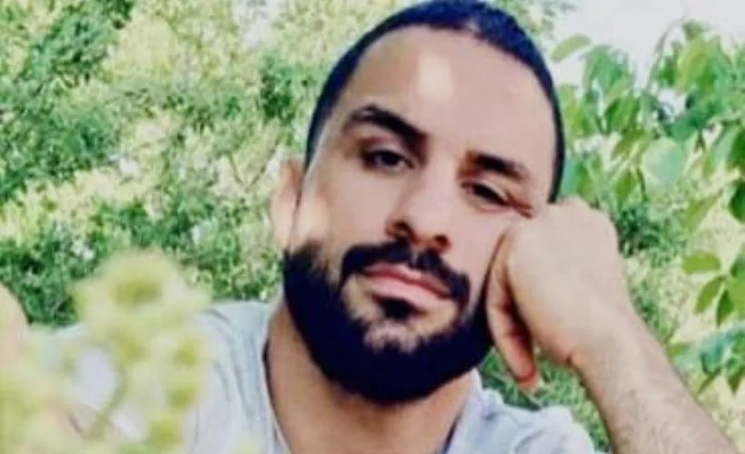 İran, 27 yaşındaki milli güreşçi Navid Afkari'yi idam etti.