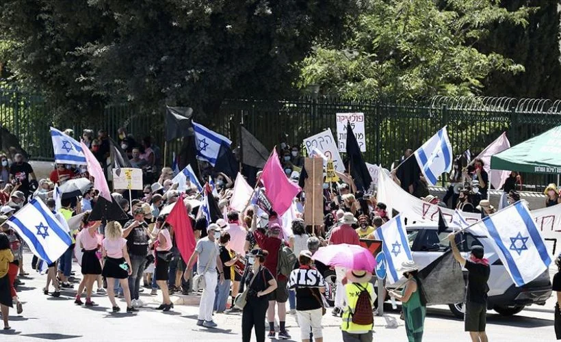 İsrail'de Netanyahu karşıtı gösterilerin sınırlandırılması planı protesto edildi