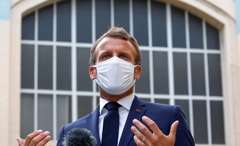 Macron Lübnan'da: Yetkililer ilerleme kaydetmezse sonuçları ve cezaları üstleniriz