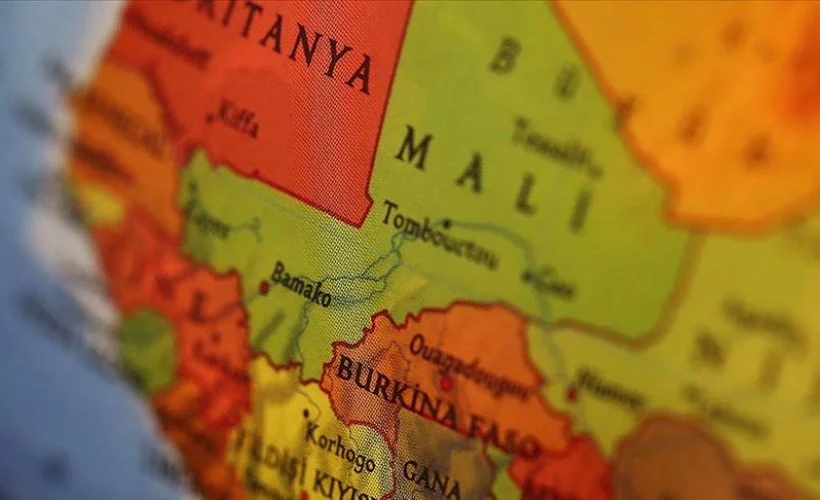 Mali'de cuntanın geçiş süreci kararına muhalefet platformundan ret