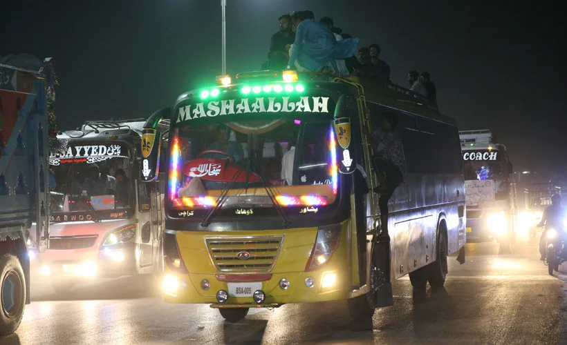 Pakistan'da binlerce Hindu sokaklara indi! Hindistan protesto edildi