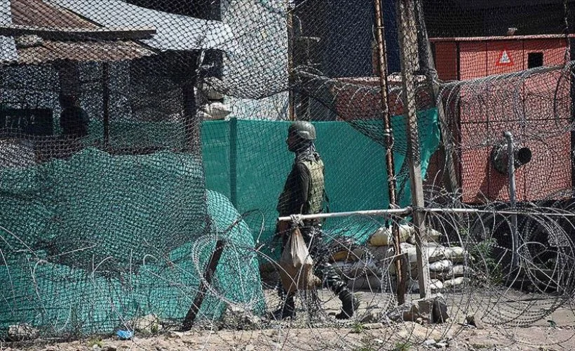 Pakistan: Keşmir'de Hindistan tarafından açılan ateş sonucu biri asker 2 kişi öldü