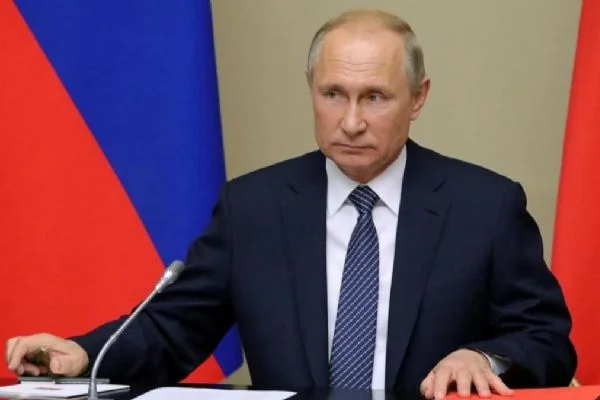 Putin'den ikinci koronavirüs aşısı açıklaması