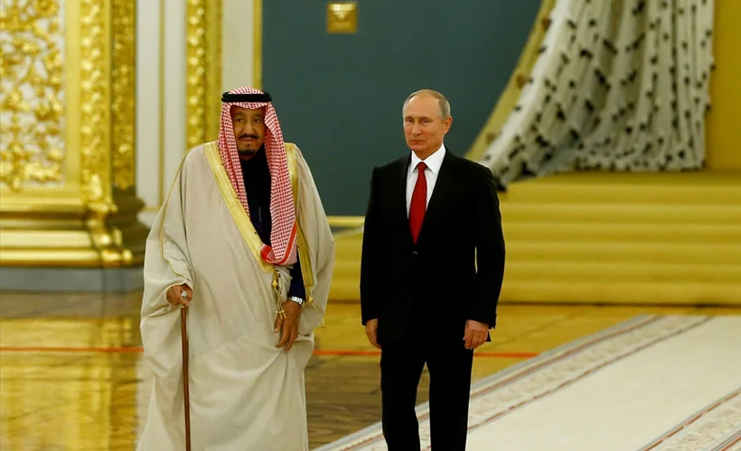 Putin ve Kral Selman'dan petrol görüşmesi