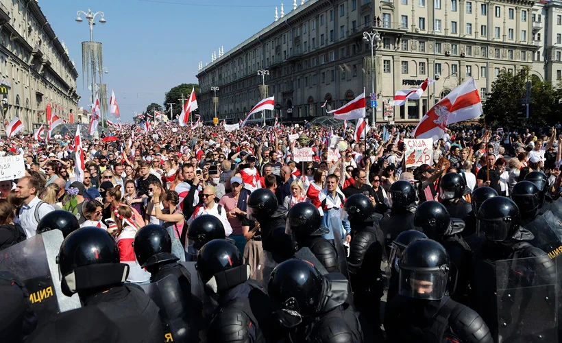 Rusya: ABD, Belarus'taki protesto eylemleri için para gönderdi