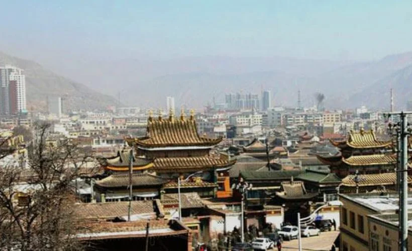 Tibet Okulu yeni eğitim yılına kısıtlamalar altında 'Mandarince' ile başlıyor!