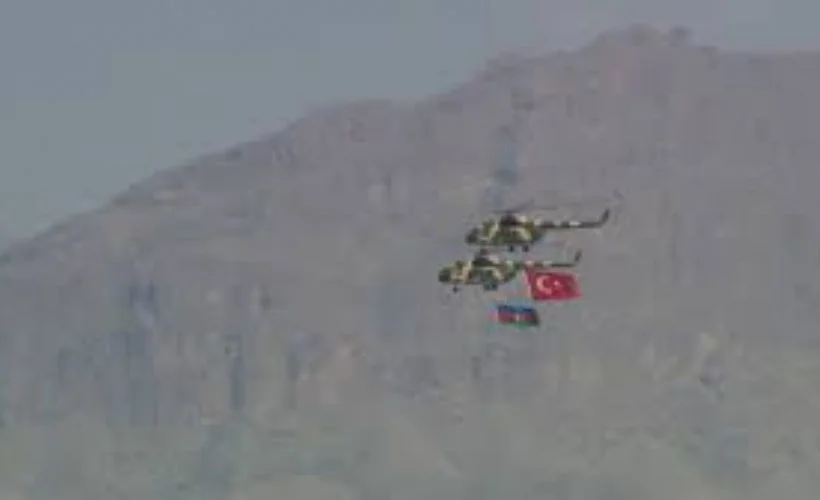 Türk ve Azerbaycan helikopterleri Nahçıvan'da uçuş gerçekleştirdi