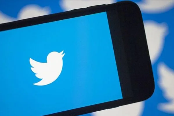 Twitter, Macaristan hükümetinin resmi hesabını bloke etti