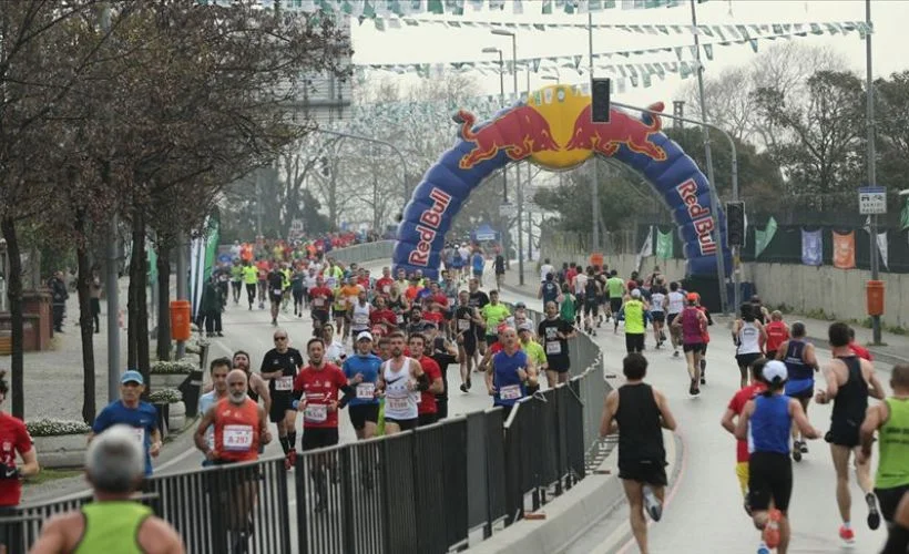 Vodafone İstanbul Yarı Maratonu nedeniyle bazı yollar trafiğe kapatılacak