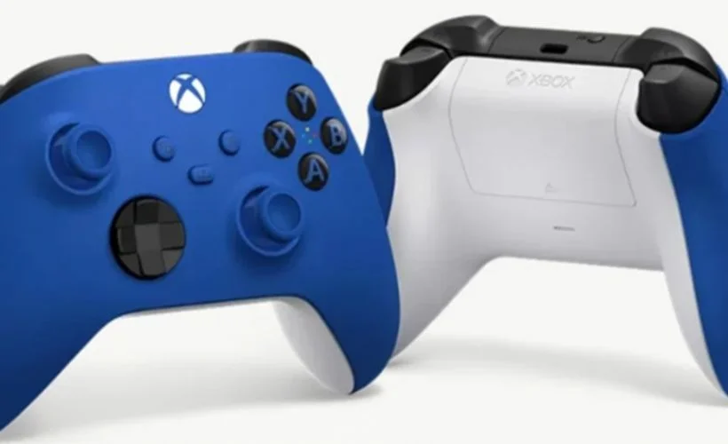 Xbox, yeni renk kombinasyonlu oyun kumandasını tanıttı