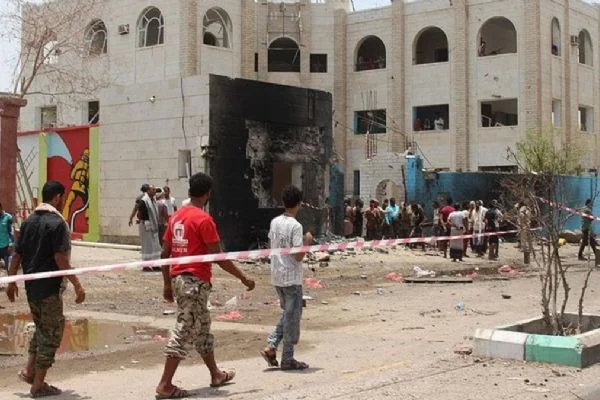 Yemen'de İran destekli Husiler esir listesini teslim etti