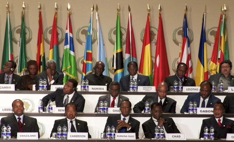Afrika Birliği'nden ABD ve AB'ye çağrı: Zimbabve'ye yaptırımları kaldırın