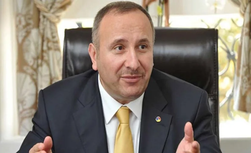 Ali Kopuz kimdir?