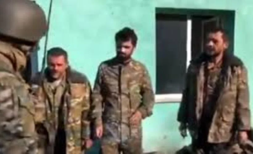 Azerbaycan ordusu yeni esir görüntüleri paylaştı