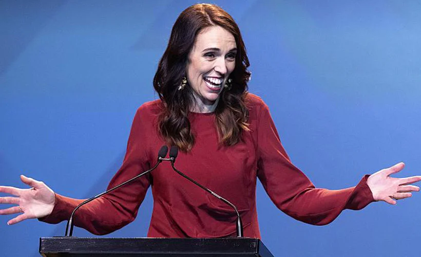 Başbakan Ardern, yüzde 50,5 ile zaferini ilan etti