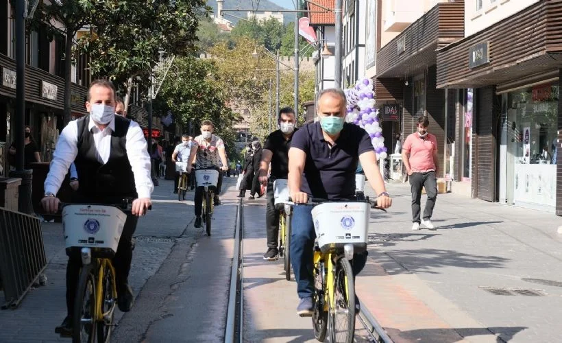 Bursa'da paylaşımlı bisiklet dönemi