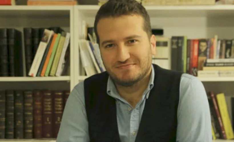 Dünyaya dizi ihraç eden Mehmet Bozdağ kimdir?