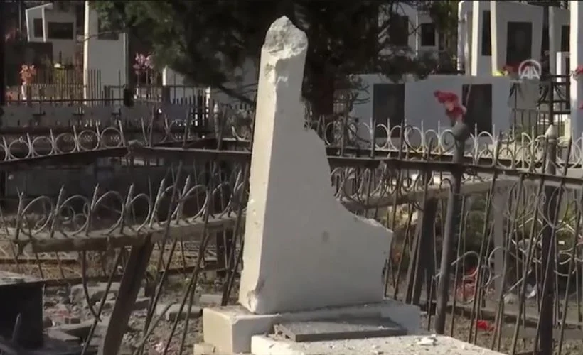 Ermenistan'ın mezarlıkta vurduğu Azerbaycanlı siviller son yolculuğuna uğurlandı