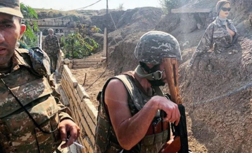 Ermenistan ordusu mevzide 'cansız manken' kullanıyor