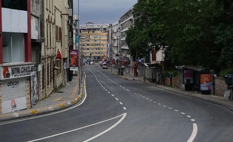 'Halkın yüzde 55'i sokağa çıkma yasağının uygulanmasını istiyor'