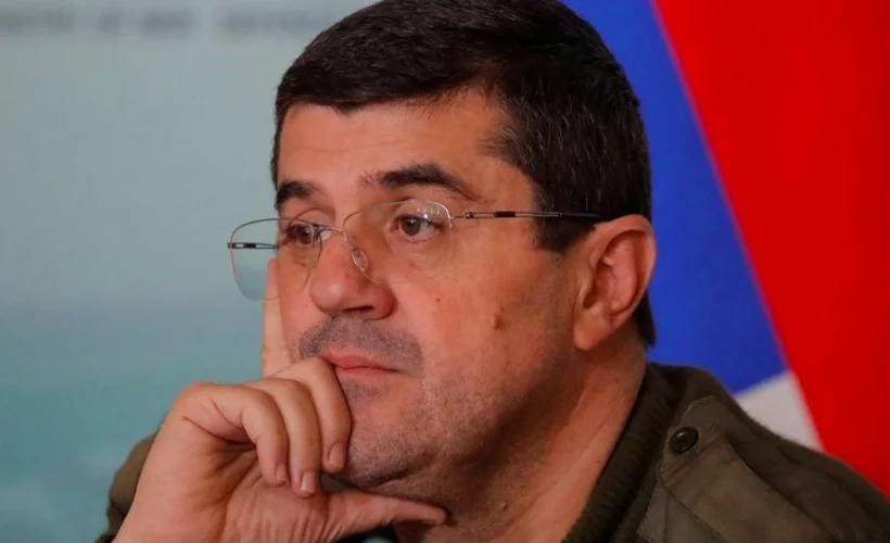 Harutyan: Azerbaycan Ordusu, Şuşa kentinin kapılarında