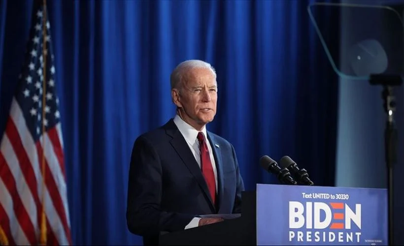 Joe Biden erken oy kullandı