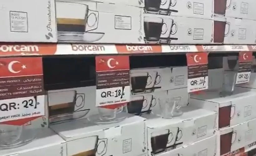 Katarlı esnaftan 'Sadece Türk ürünleri alın' kampanyası