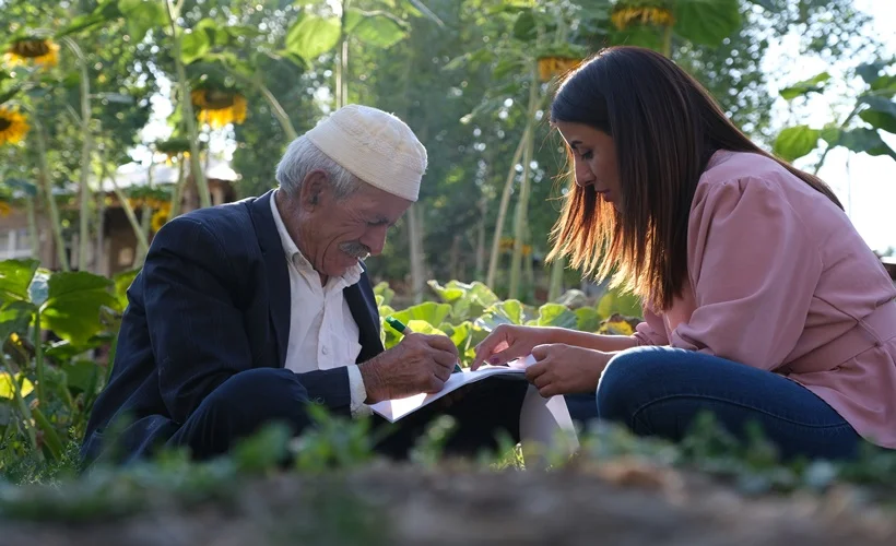 'Kızlar okusun babalar cahil kalmasın'