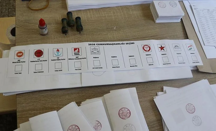 KKTC'de iki parti daha Tatar'ı destekleme kararı aldı
