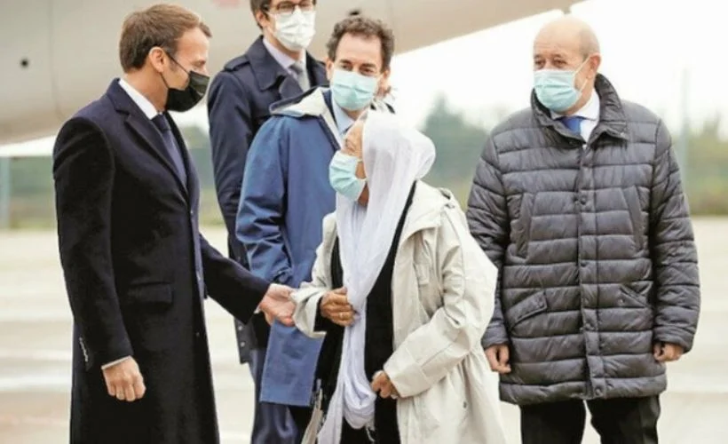 Macron'un karşıladığı Fransız Müslüman kadından Macron'a mektup
