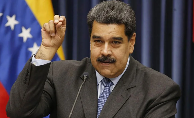 Maduro: Rusya'dan binlerce doz koronavirüs ilacı geldi
