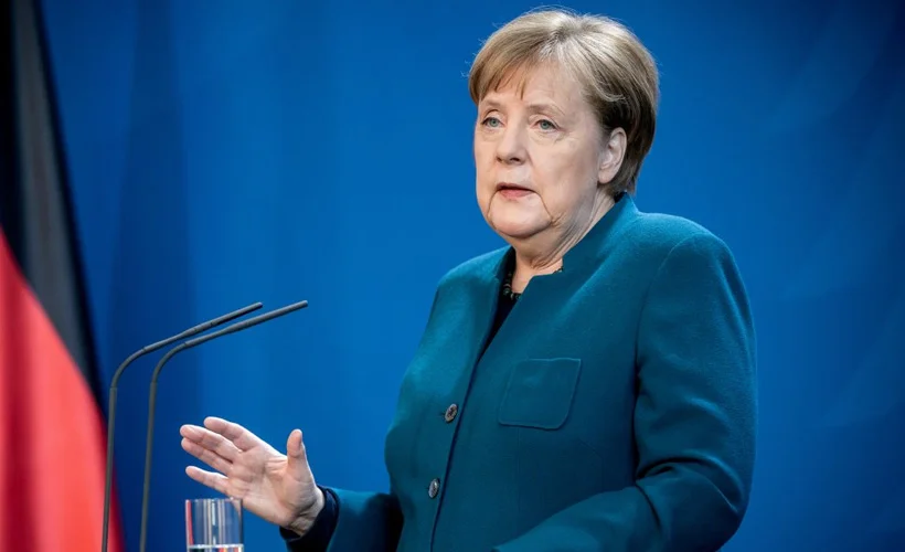 Merkel: IŞİD, tehdit olmaya devam ediyor