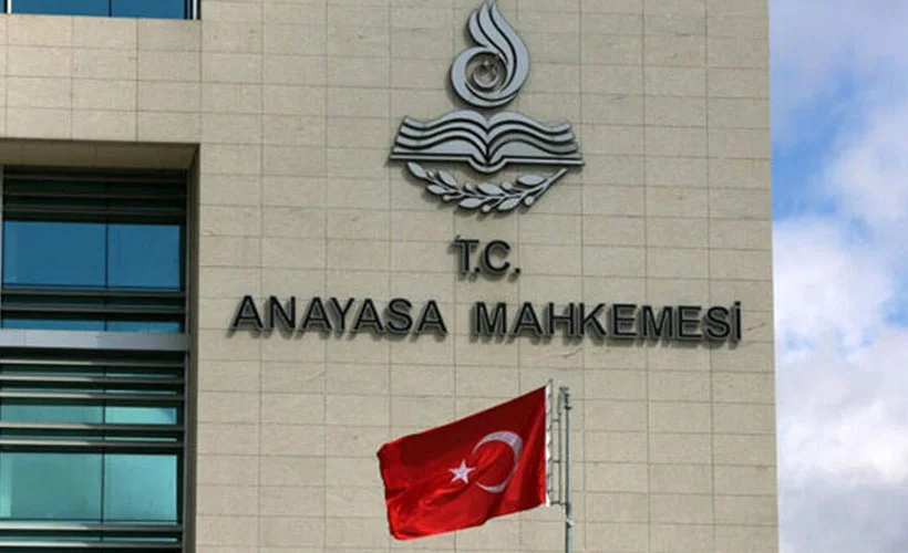 MHP'den açıklama: AYM yeniden masaya yatırılmalı