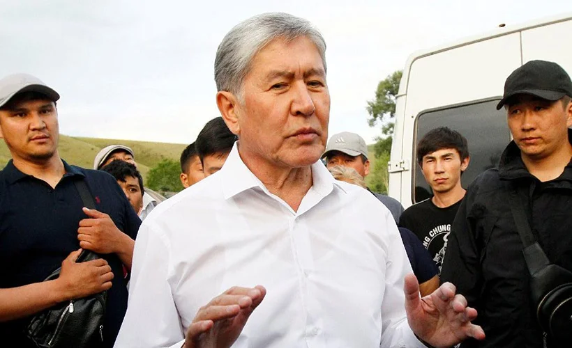 Muhalifler hapishane basıp, Atambayev'i serbest bıraktı