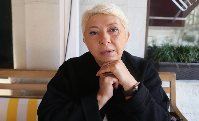 Nesrin Nas kimdir?
