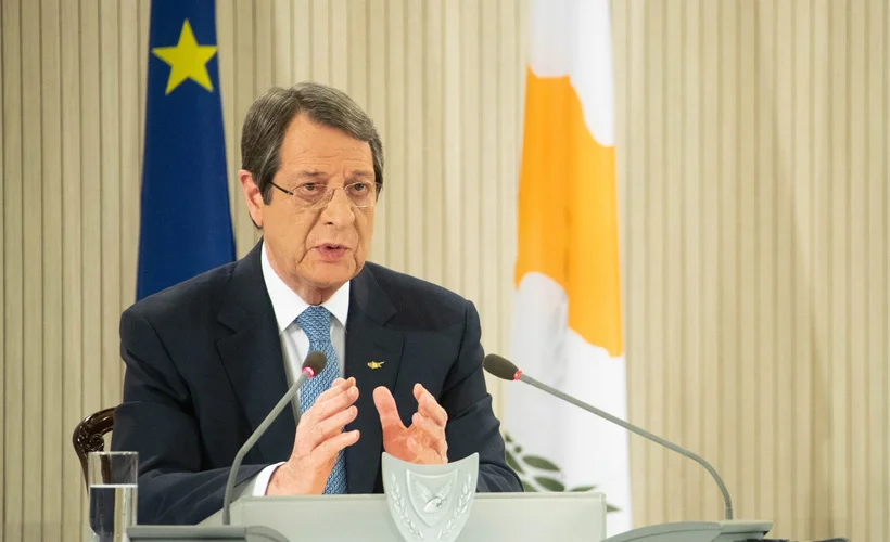 Rum lideri Anastasiadis'ten Ersin Tatar'a tebrik