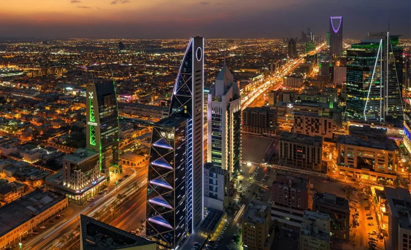 Suudi Arabistan'ın bütçesi 49,2 milyar dolar açık verdi