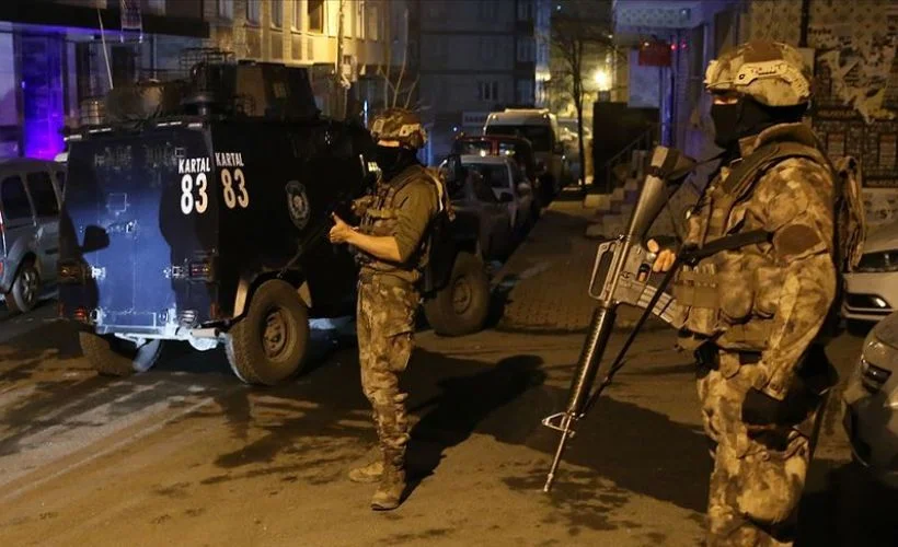 Terör örgütü DHKP/C'ye yönelik operasyonda 7 şüpheli yakalandı